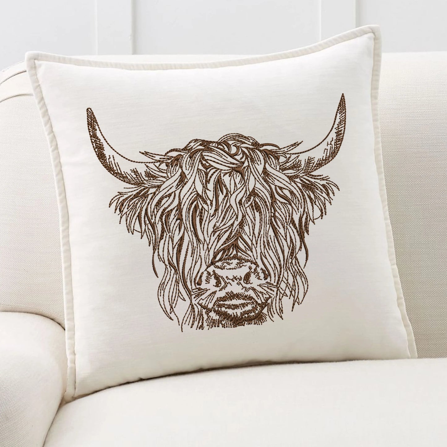 schottish highland cow machine embroidery design