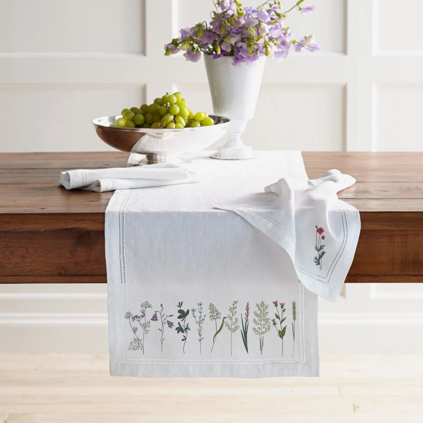 Beautiful wildflower machine embroidery design on table runner